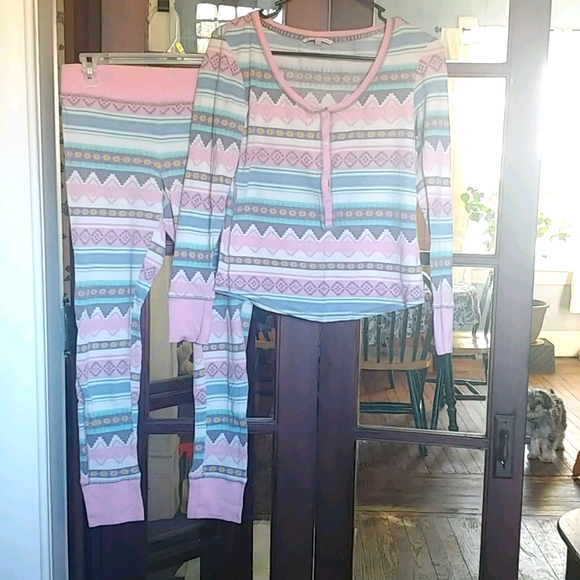 Victoria's Secret Other - Victoria Secret thermal pajamas